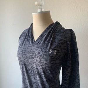 Under Armor Women’s Hoody Work Out Top